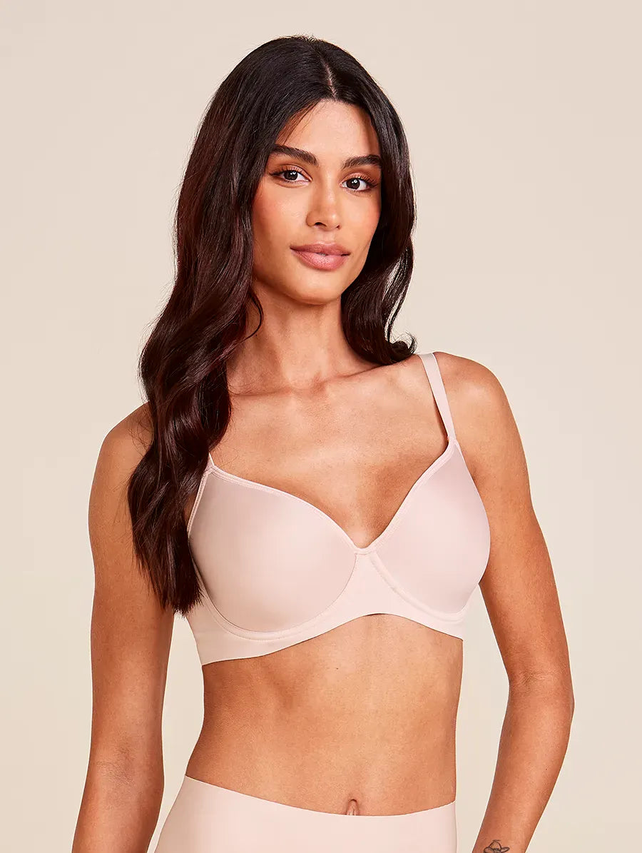 חזיית טי-שירט SPACER  עם ברזלים בצבע גוף-בהיר