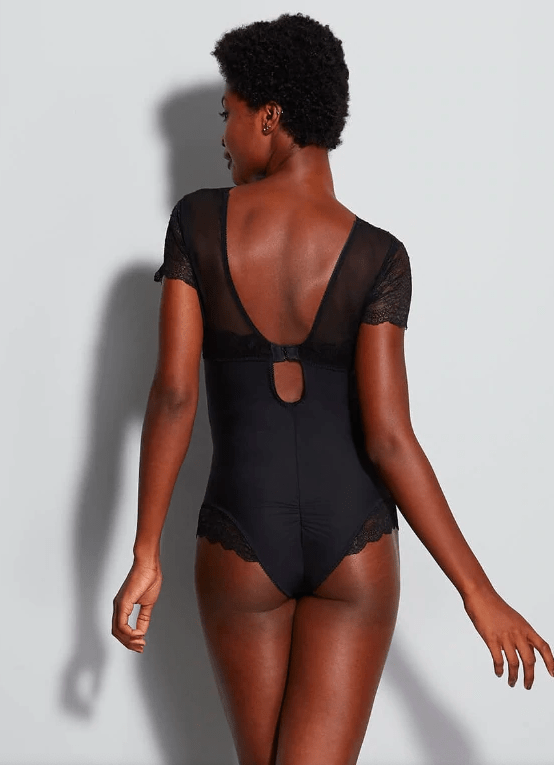 בגד גוף מחטב בשילוב תחרה - Olla Lingerie Online