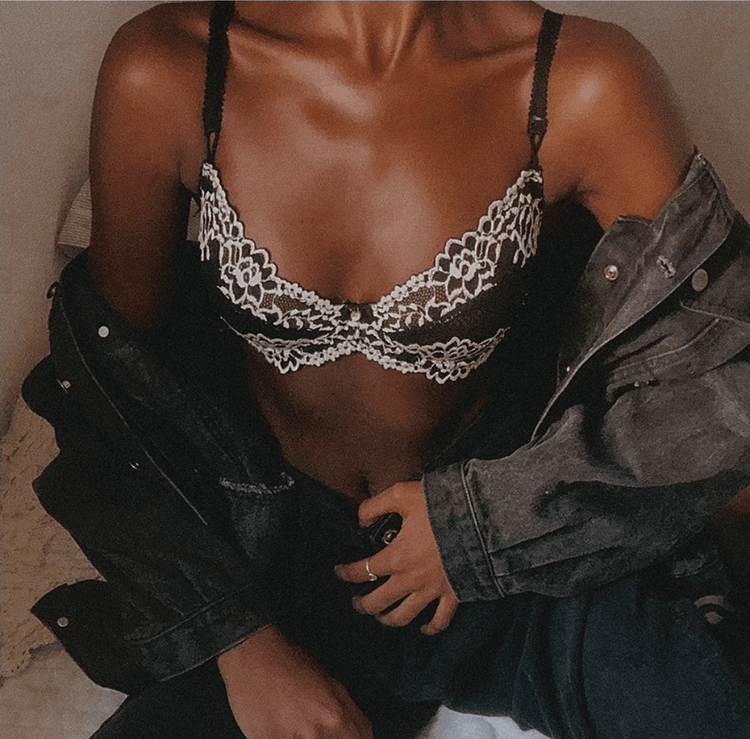 חזיית תחרה עם ברזלים ללא ריפוד - Olla Lingerie Online